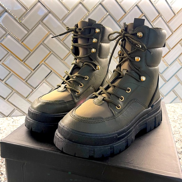Army Green Combat Boots - Picture 1 of 7